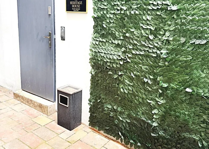 アパートホテル The Heritage House Main Square Self Check-in