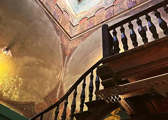 The Heritage House Main Square Self Check-in