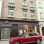 The Heritage House Main Square Self Check-in Apartmanhotel