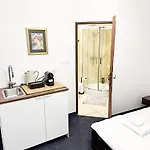 The Heritage House Main Square Self Check-in Apartmanhotel
