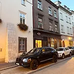The Heritage House Main Square Self Check-in Apartmanhotel Krakkó