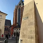 The Heritage House Main Square Self Check-in Krakkó