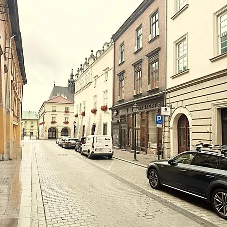 The Heritage House Main Square *