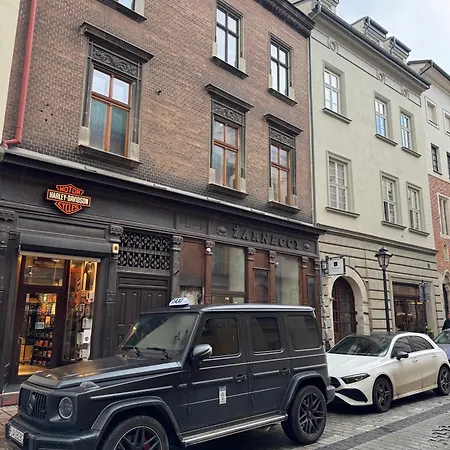 The Heritage House Main Square Self Check-in Aparthotel Krakov