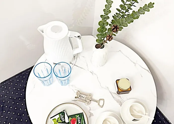 Lägenhetshotell The Heritage House Main Square Self Check-in 3*