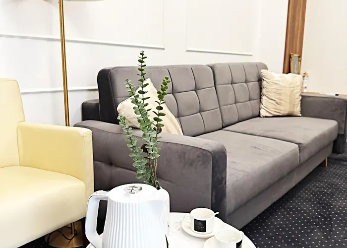 Lägenhetshotell The Heritage House Main Square Self Check-in 3*