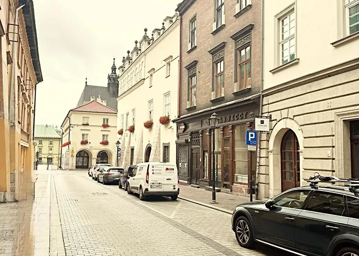 The Heritage House Main Square Self Check-in 3*