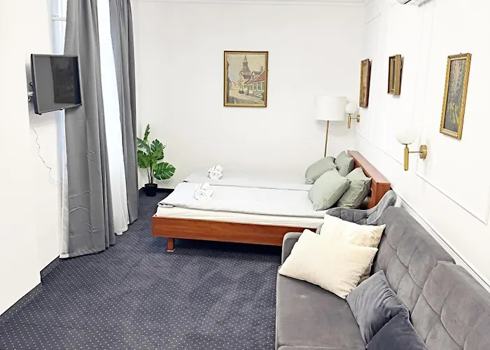 The Heritage House Main Square Self Check-in